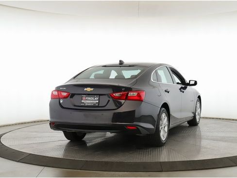 Used 2025 Chevrolet Malibu LT image 7