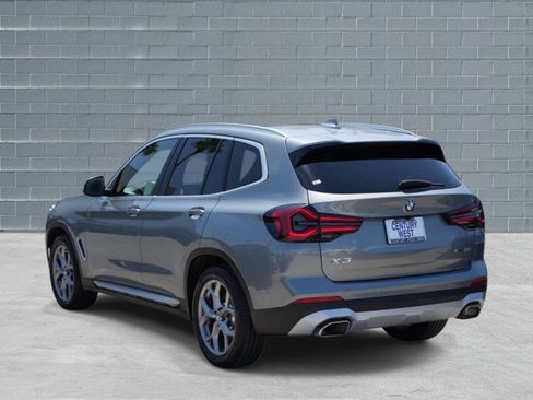 Used 2024 BMW X3 sDrive30i w/ Convenience Package RWD image 3