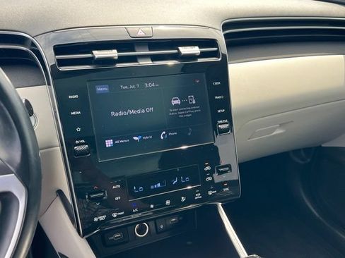 Certified 2022 Hyundai Tucson SEL AWD/4WD image 17