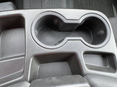 Used 2024 GMC Sierra 2500 SLE image 18