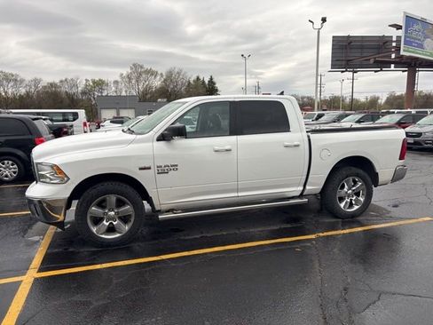 Used 2019 RAM 1500 Big Horn AWD/4WD image 6