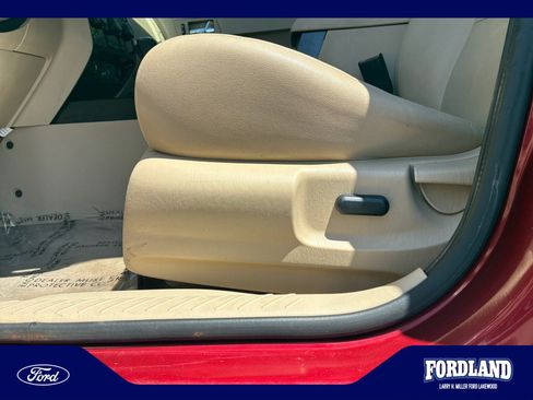 Used 2011 Ford Escape Limited w/ 302A Rapid Spec Order Code AWD/4WD image 14