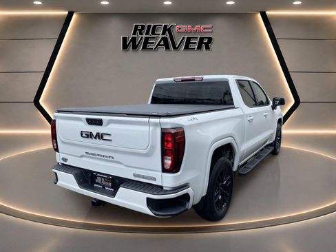 Used 2024 GMC Sierra 1500 Elevation w/ LPO, Elevation Black Package AWD/4WD image 6