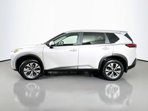 Used 2023 Nissan Rogue SV AWD/4WD image 4