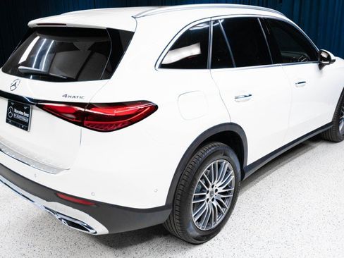 New 2026 Mercedes-Benz GLC 300 4MATIC image 5