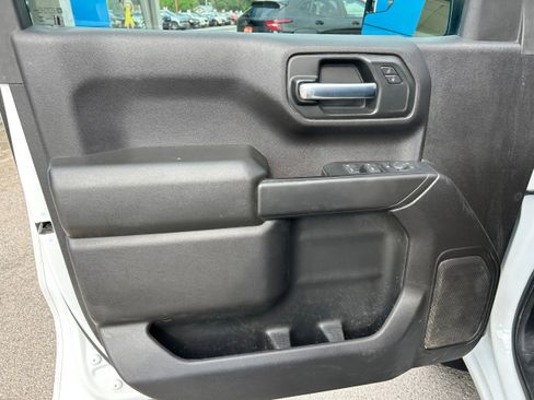 Used 2023 Chevrolet Silverado 1500 Custom Trail Boss image 12