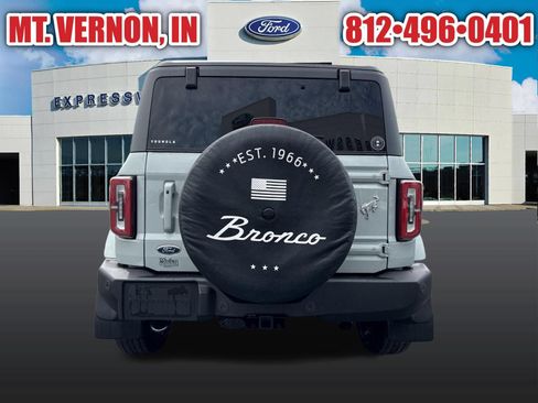 Used 2023 Ford Bronco Outer Banks AWD/4WD image 5