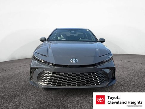 New 2026 Toyota Camry SE FWD image 8