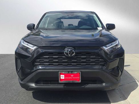 Used 2025 Toyota RAV4 LE FWD image 8