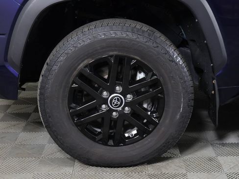 Used 2023 Toyota Tundra SR5 w/ SR5 Premium Package AWD/4WD image 21