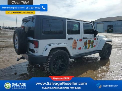 Used 2014 Jeep Wrangler Unlimited Sahara w/ Dual Top Group AWD/4WD image 4