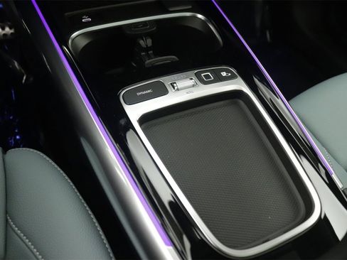 New 2026 Mercedes-Benz GLA 35 AMG 4MATIC image 7