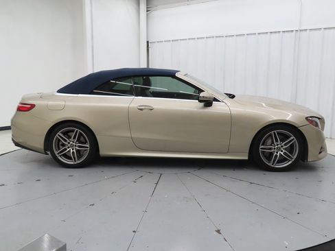 Used 2019 Mercedes-Benz E 450 Cabriolet image 2