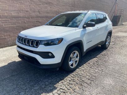 Used 2024 Jeep Compass Latitude