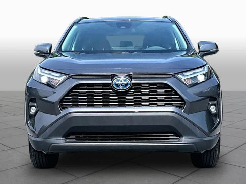 Used 2024 Toyota RAV4 XLE Premium AWD/4WD image 4