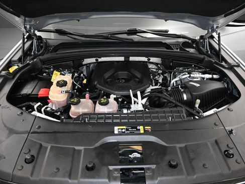 Used 2023 Jeep Grand Cherokee 4WD 4xe image 10