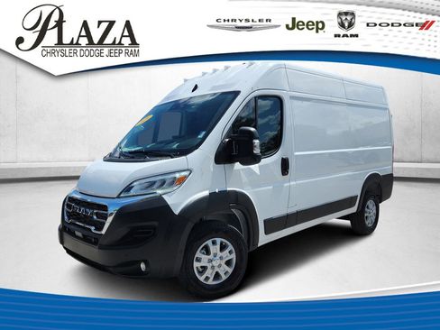 New 2026 RAM ProMaster 2500 w/ Quick Order Package 22G SLT image 1
