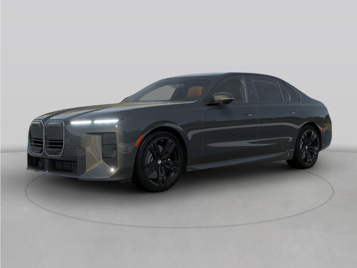 New 2027 BMW 740i RWD image 1