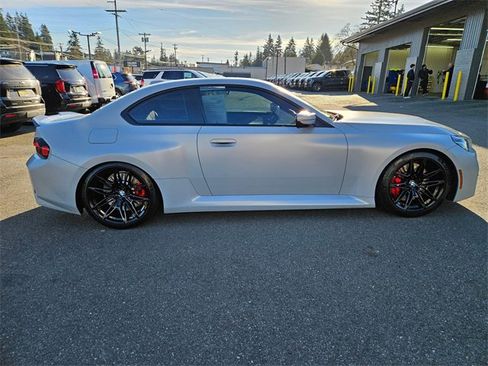 Used 2024 BMW M2 w/ Lighting Package image 6