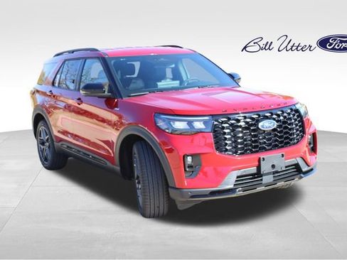 New 2026 Ford Explorer ST-Line w/ ST-Line Street Pack image 2