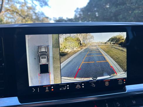 Used 2024 GMC Sierra 1500 Elevation w/ Elevation Premium Package image 37