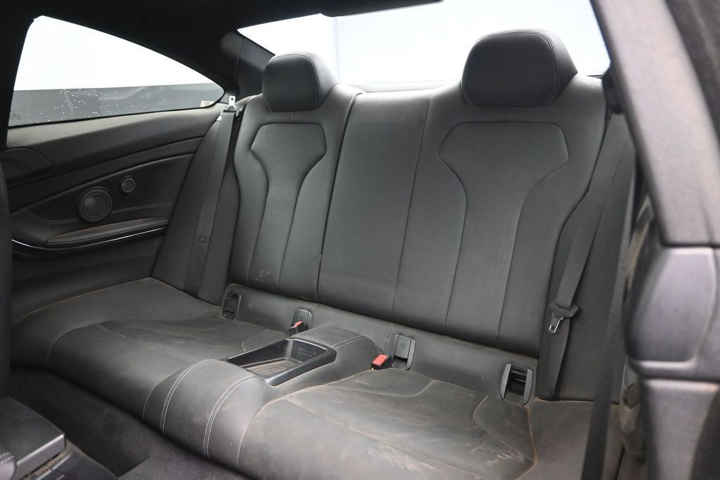 Used 2018 BMW M4 Coupe RWD image 26