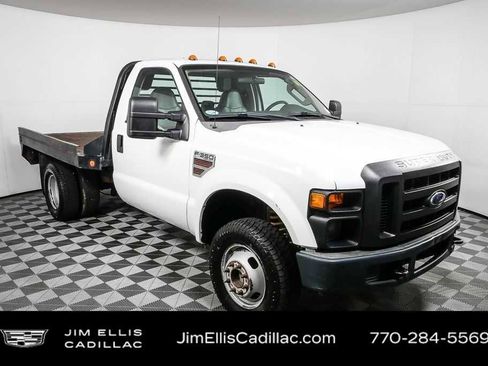 Used 2010 Ford F350 XL image 1