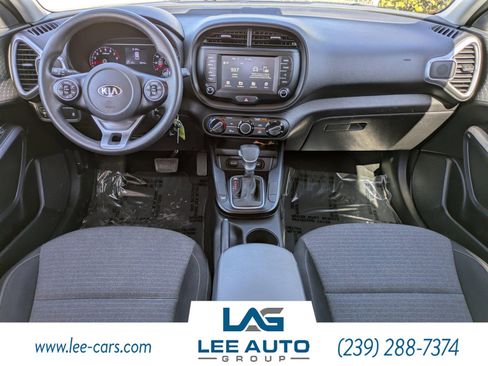 Used 2021 Kia Soul S image 12