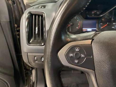 Used 2015 Chevrolet Colorado Z71 image 12