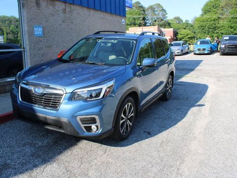 Used 2021 Subaru Forester Limited AWD/4WD image 3