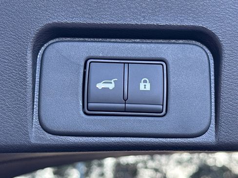 New 2026 Nissan Rogue SV image 19