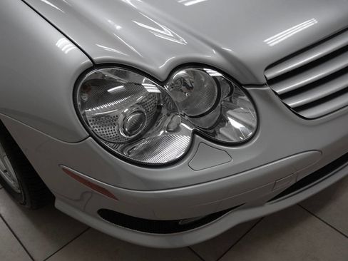 Used 2004 Mercedes-Benz SL 55 AMG image 35