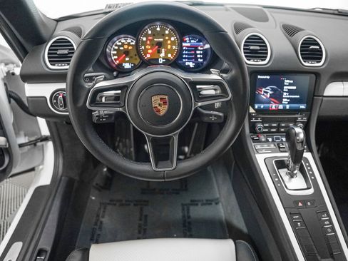 Certified 2021 Porsche 718 Cayman image 13