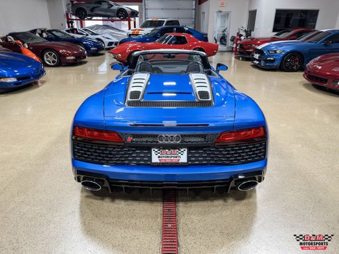 Used 2020 Audi R8 V10 image 45