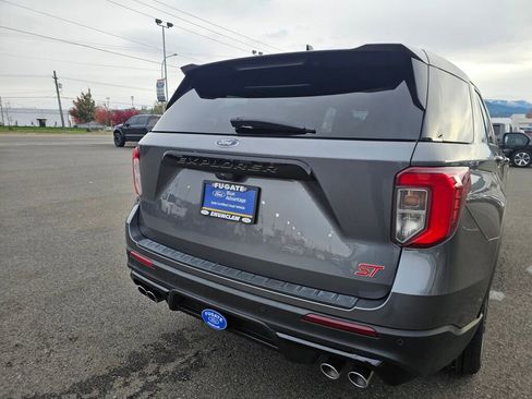 Certified 2022 Ford Explorer ST w/ Equipment Group 401A image 7