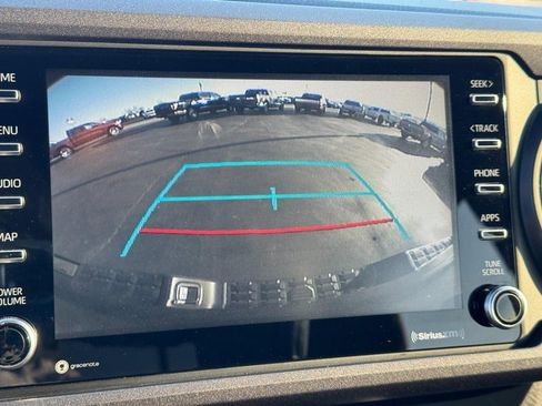 Used 2020 Toyota Tacoma TRD Off-Road w/ TRD Premium Off Road Package image 19