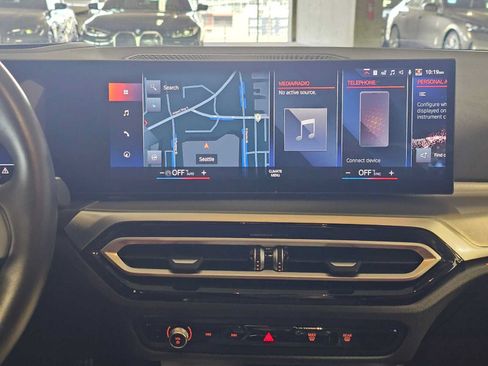 Used 2023 BMW i4 eDrive35 w/ Premium Package RWD image 13
