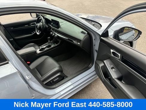 Used 2024 Honda Civic Touring image 11