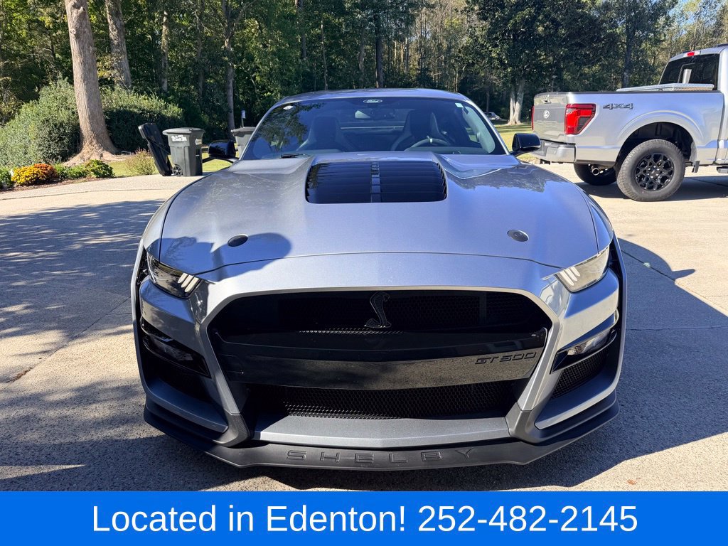 Used 2021 Ford Mustang Shelby GT500 w/ Carbon Fiber Track Pack RWD image 13