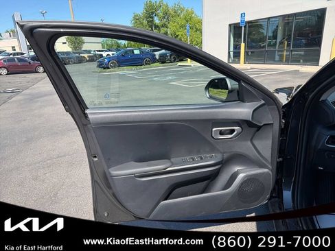 New 2026 Kia K4 FWD image 22