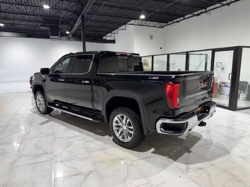 Used 2020 GMC Sierra 1500 SLT AWD/4WD image 11