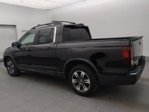 Used 2017 Honda Ridgeline RTL-T image 3