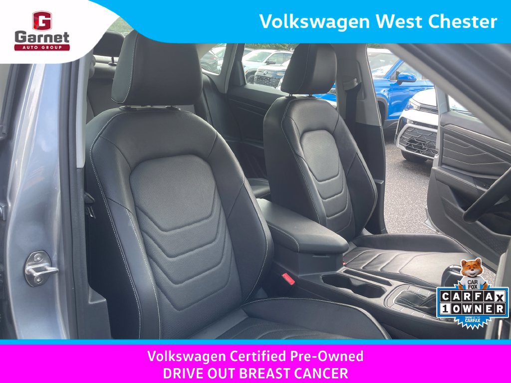 Certified 2024 Volkswagen Jetta SEL FWD image 37