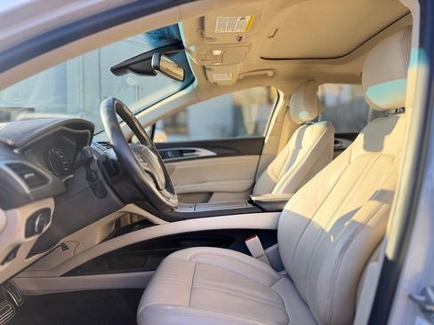 Used 2019 Lincoln MKZ Reserve w/ Reserve Plus Package image 19