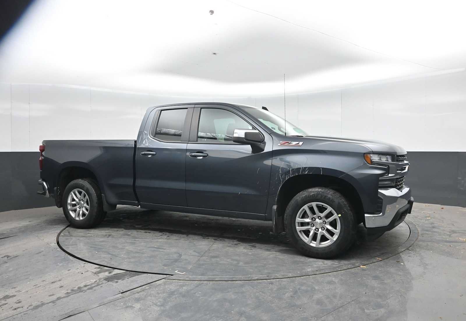 Used 2019 Chevrolet Silverado 1500 LT w/ All-Star Edition AWD/4WD image 8