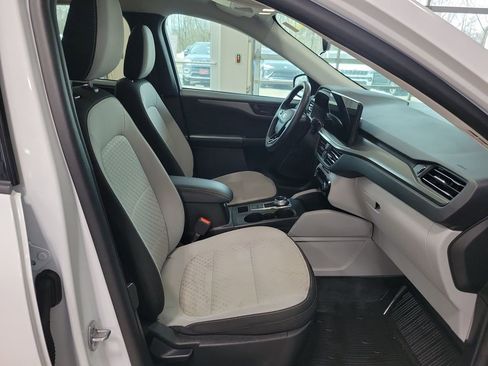Used 2023 Ford Escape Active w/ Tech Pack #1 image 19