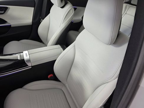 New 2026 Mercedes-Benz C 300 Sedan image 8
