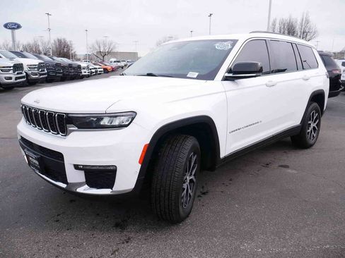 Used 2020 Jeep Grand Cherokee Limited X image 4