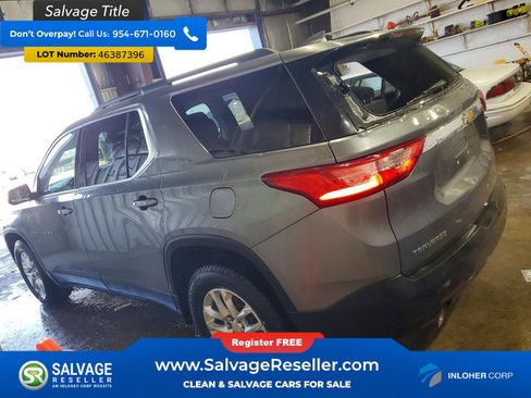 Used 2019 Chevrolet Traverse LT FWD image 3