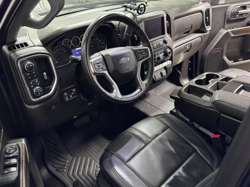 Used 2022 Chevrolet Silverado 1500 RST AWD/4WD image 17